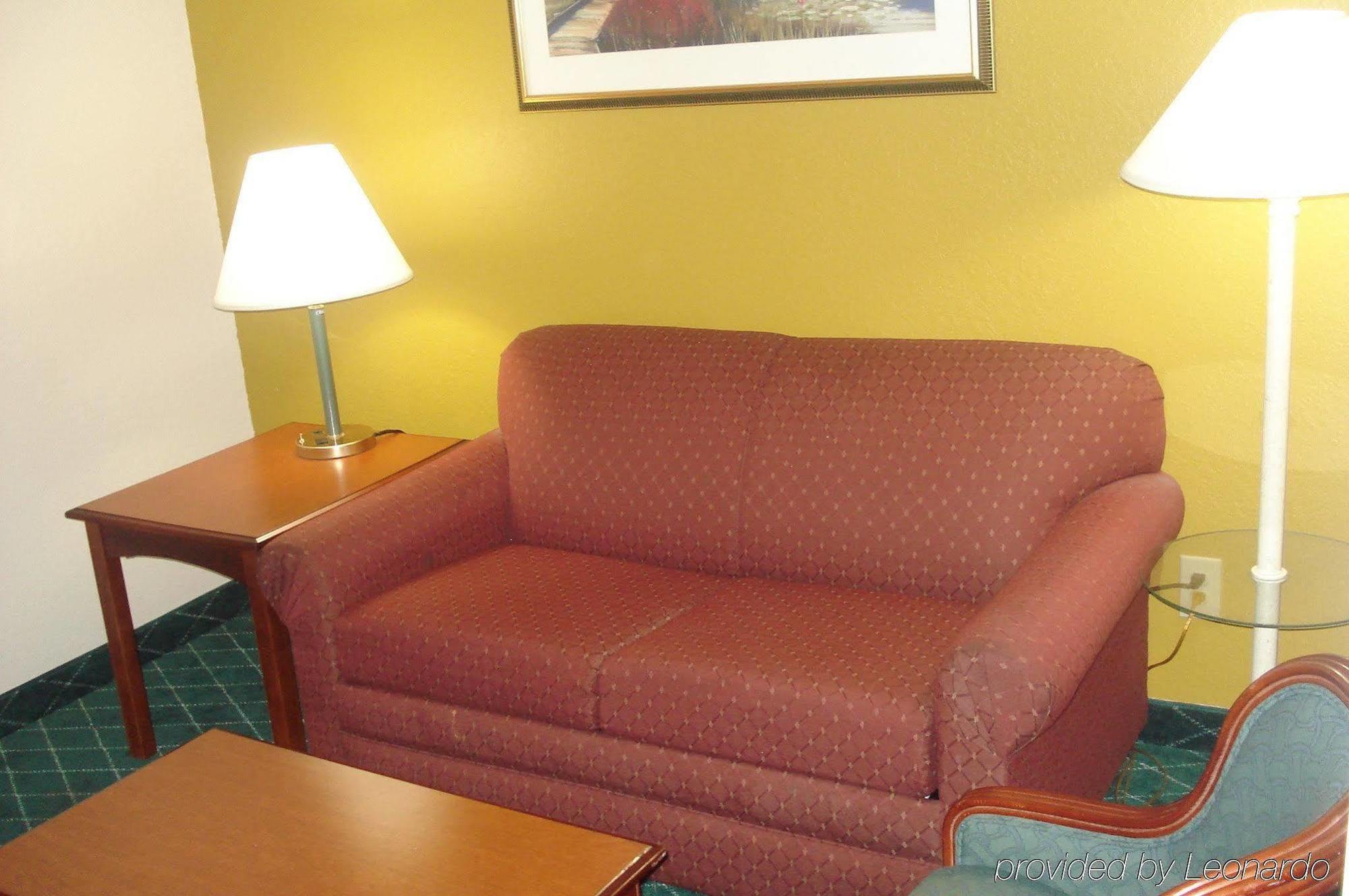 La Quinta By Wyndham Elizabethtown Hotell Exteriör bild